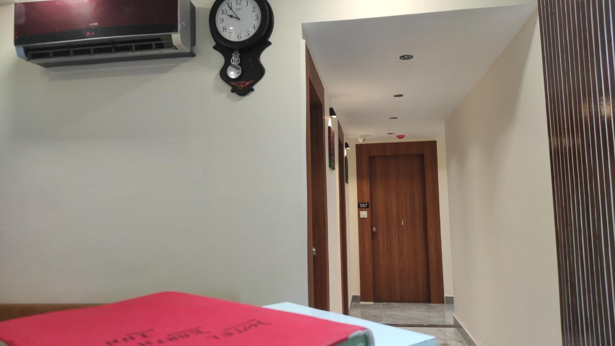 Hotel Earth Inn, Subhash Bridge, Rto Circle, Ahmedabad Ngoại thất bức ảnh